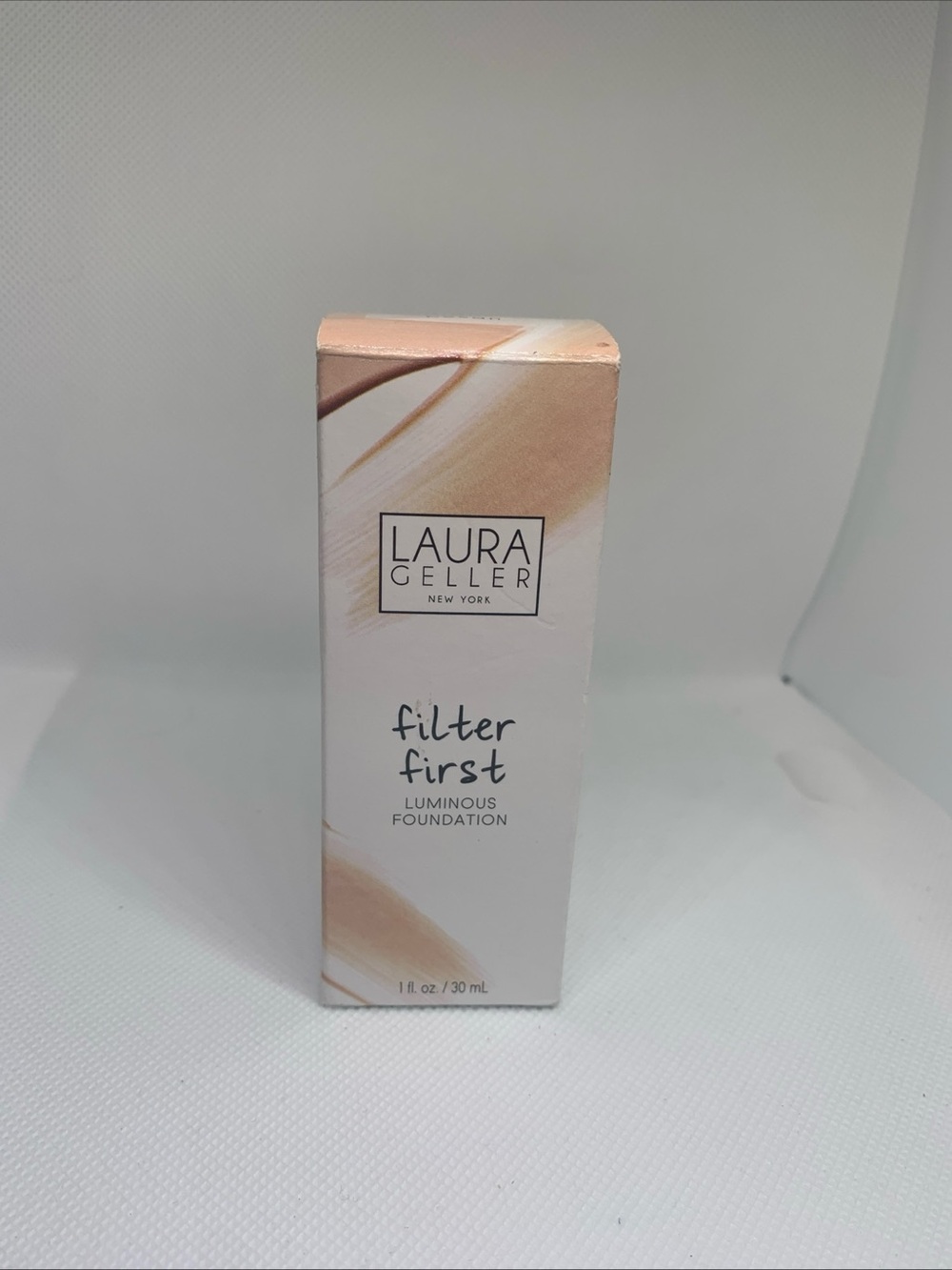 Laura Geller Filter First Luminous Foundation - Pecan